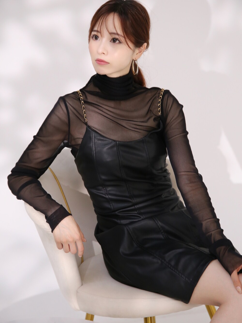「ブラックコーデ、大人コーデ、ワンピース、shein」｜「SHEINのアイテム（ワンピース、ブラック系）」を使った、yuuuuu0513さん（レディース・155cm）の夏コーディネートの2枚目の写真