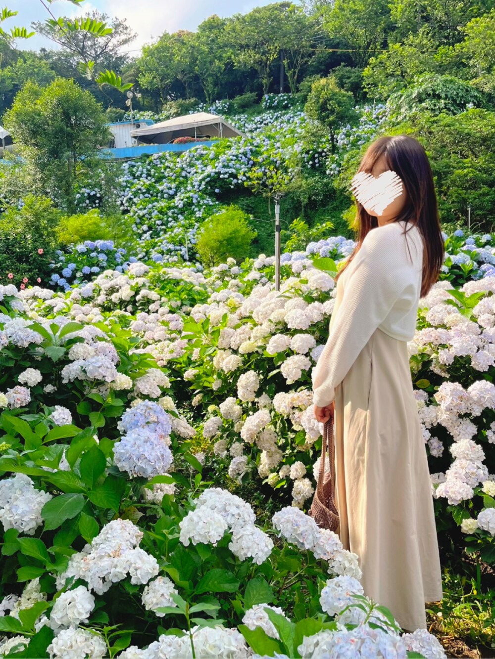 「大人女子、ワンピース、骨格ストレート、かわいい、ユニクロ、淡色コーデ、キレイめ、いいね、save、フォローお願いします🤑、低身長女子、夏」｜「UNIQLOのアイテム（ジャンパースカート、ベージュ系）」を使った、のぞみさん（骨格ストレート・レディース・155cm）の夏コーディネートの2枚目の写真