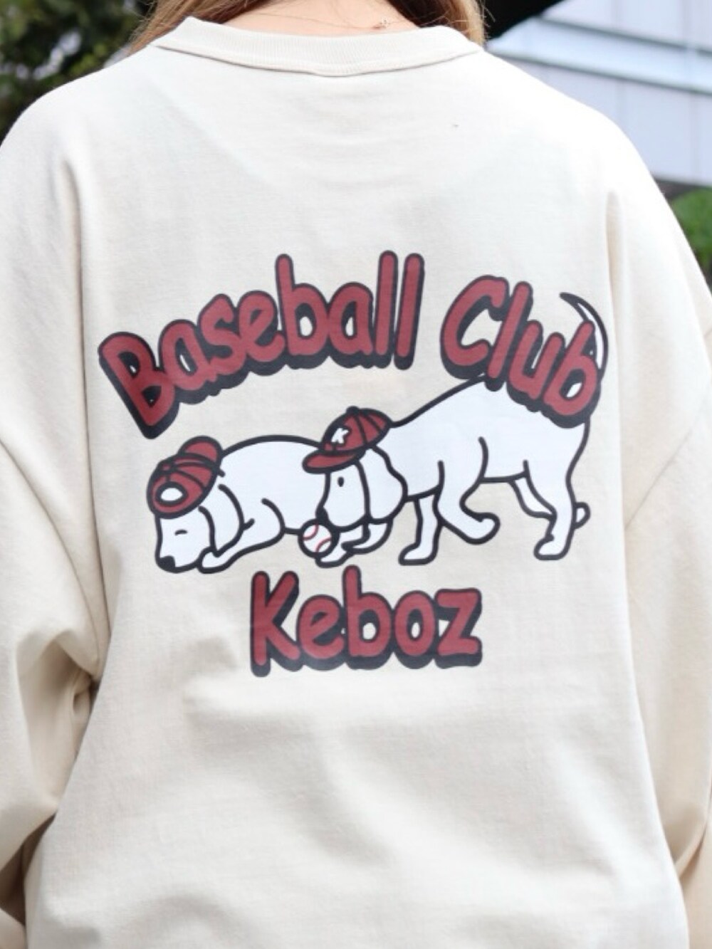 「ニット帽、ロンT、デニム、パンツスタイル、メガネ女子、keboz、KEBOZ women、名古屋、秋冬コーデ」｜「KEBOZのWAPPEN RIB BEANIE（ニットキャップ/ビーニー、グレー系）」を使った、YUKIさん（レディース・158cm）の秋コーディネートの5枚目の写真