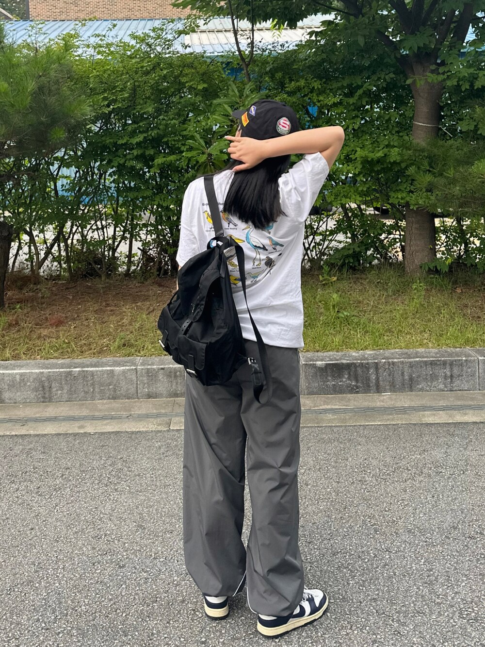 THE SHISHIKUI / ナップサック　ブラック×ホワイト Amazon.co.jp: THE SHISHIKUI シシクイ ナップサック : おもちゃ