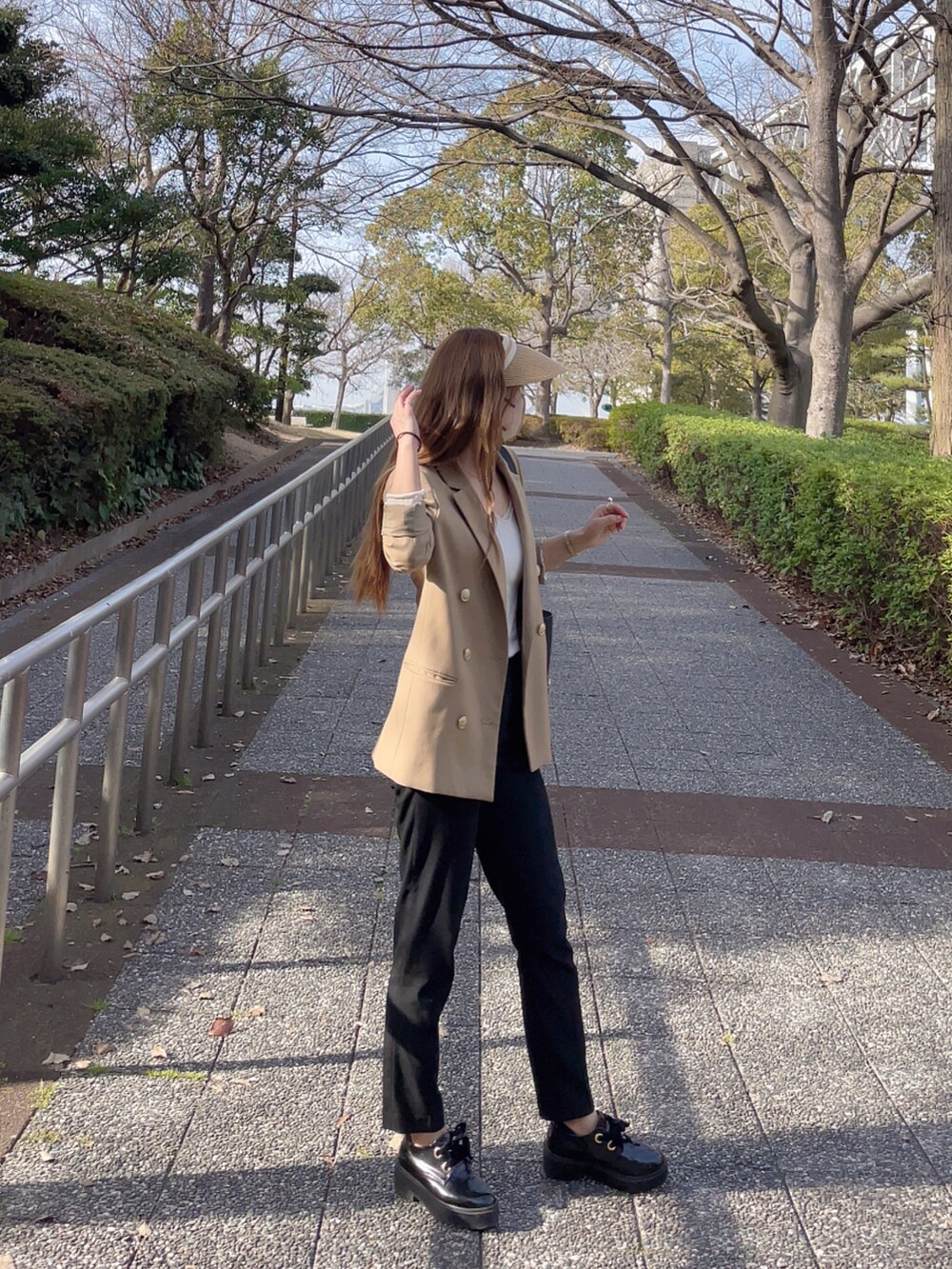 「オトナカジュアル、秋、カジュアルコーデ、初秋コーデ、秋服準備はじめました、オトナカワイイ、黒、ユニクロ、アベイル、ロレックス、低身長、GU」｜「UNIQLOのWOMEN アンクルパンツA（パンツ、ブラック系）」を使った、aiko❤️さん（レディース・153cm）の秋コーディネートの2枚目の写真