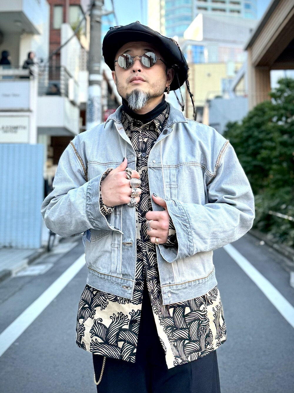 CHRISTOPHER NEMETHのキャスケットを使った人気ファッション