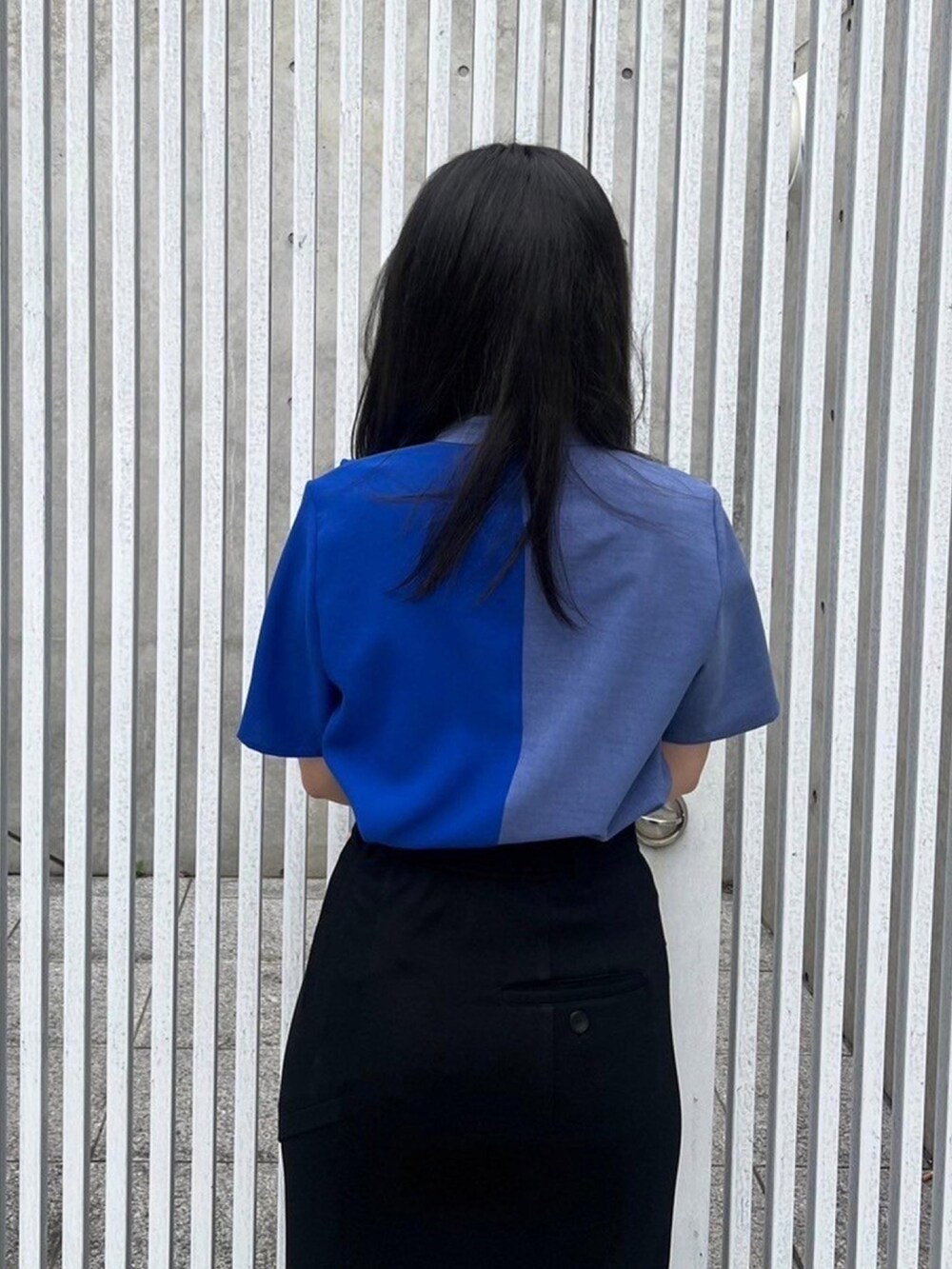 「UNITED TOKYOのバイカラーライトレイヤーブラウス（シャツ/ブラウス、ブルー系）」を使った、UNITED TOKYO STAFFさん（レディース・157cm）の春コーディネートの6枚目の写真