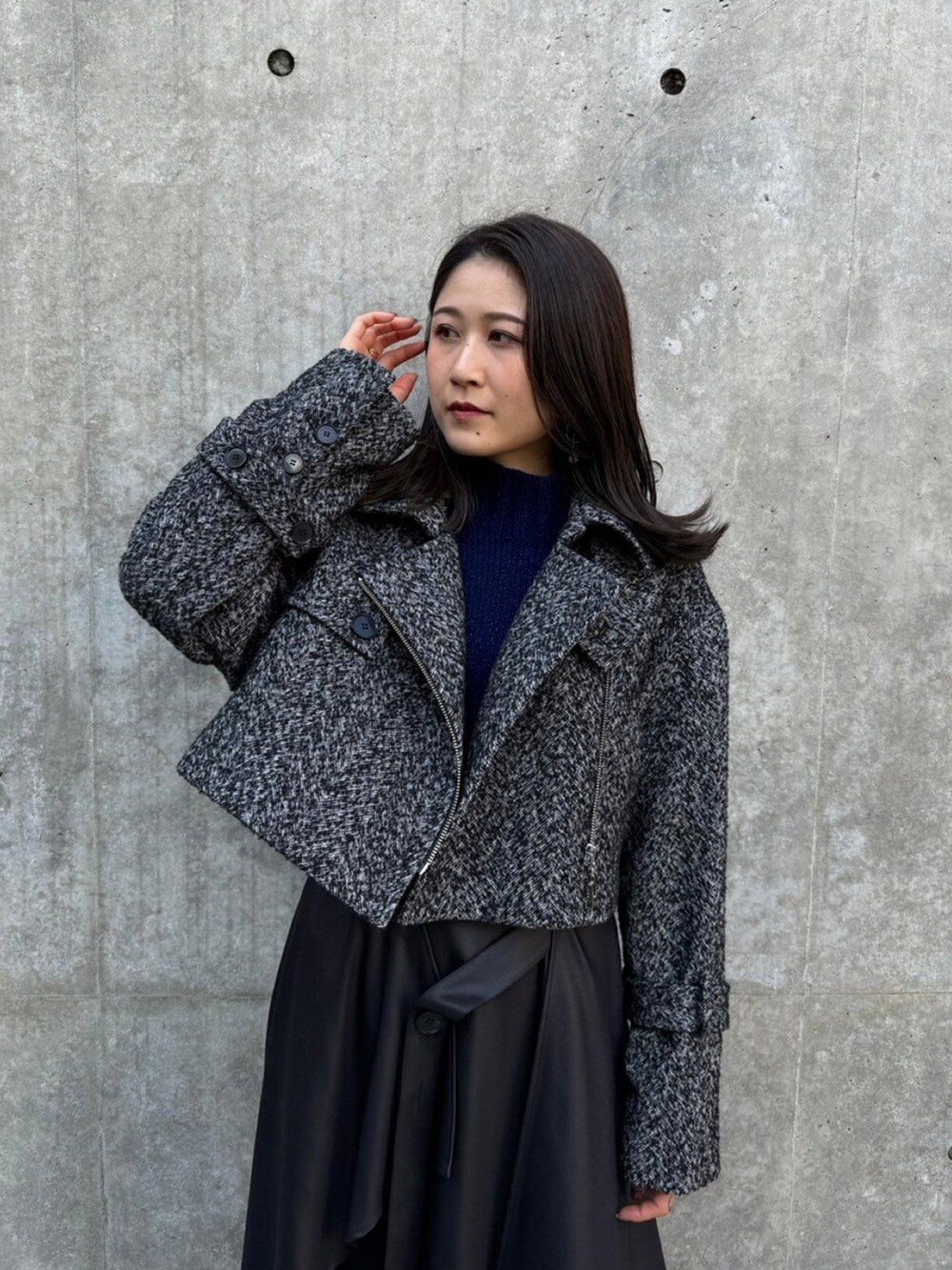 「UNITED TOKYOのヘリンボンウールショートコート（その他アウター、ブラック系）」を使った、UNITED TOKYO STAFFさん（レディース・158cm）の秋コーディネートの4枚目の写真