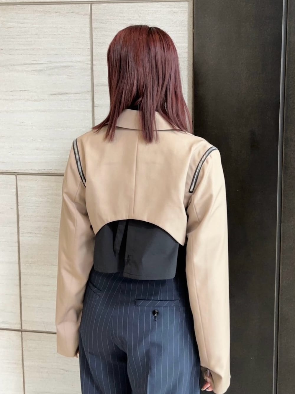 「UNITED TOKYOのリモーブコンビトレンチコート（トレンチコート、ベージュ系）」を使った、UNITED TOKYO STAFFさん（レディース・160cm）の春コーディネートの4枚目の写真