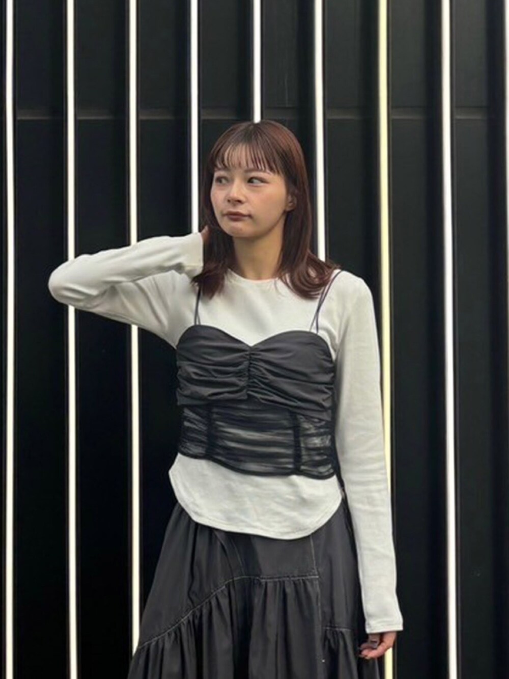 「UNITED TOKYOのギャザービスチェコンビTEE（Tシャツ/カットソー、ホワイト系）」を使った、UNITED TOKYO STAFFさん（レディース・160cm）の秋コーディネートの2枚目の写真