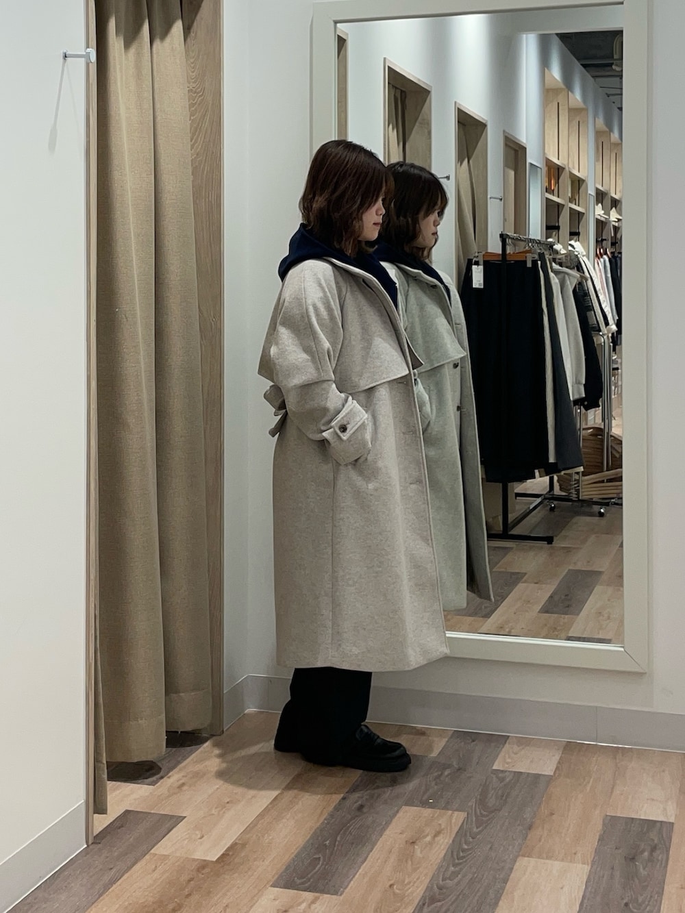 レディースの冬コーディネートの3枚目の写真