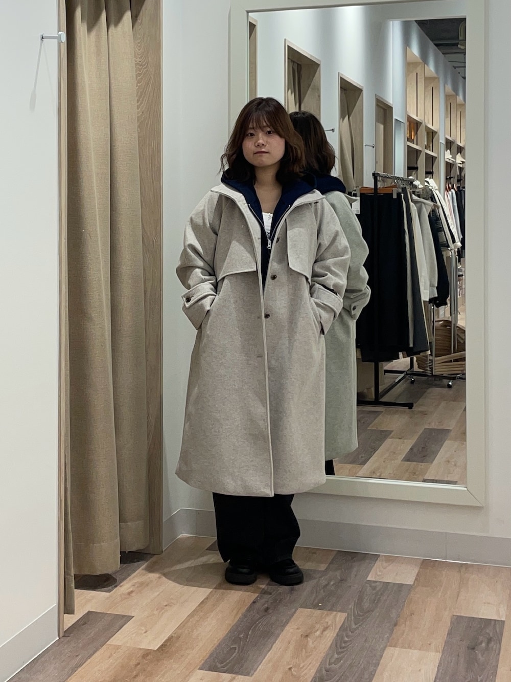 レディースの冬コーディネートの2枚目の写真