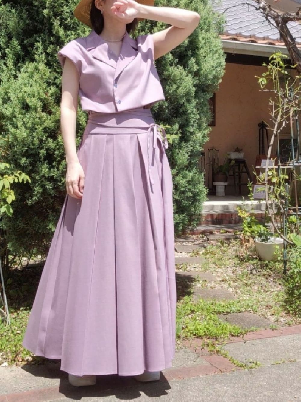 「パープル、ストローハット」｜「AmeriのMANY WAY SHORT JACKET WITH SKIRT（ワンピース、パープル系）」を使った、hina1229tymさん（レディース・158cm）の夏コーディネートの2枚目の写真