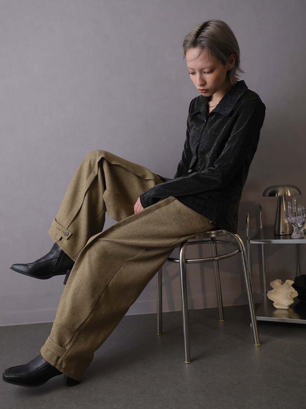 「シンプルコーデ、ワイドパンツ、タックパンツ」｜「Ulyssesのピンタックワイドパンツ（その他パンツ、ベージュ系）」を使った、Ulyssesさん（レディース・158cm）の春コーディネートの10枚目の写真