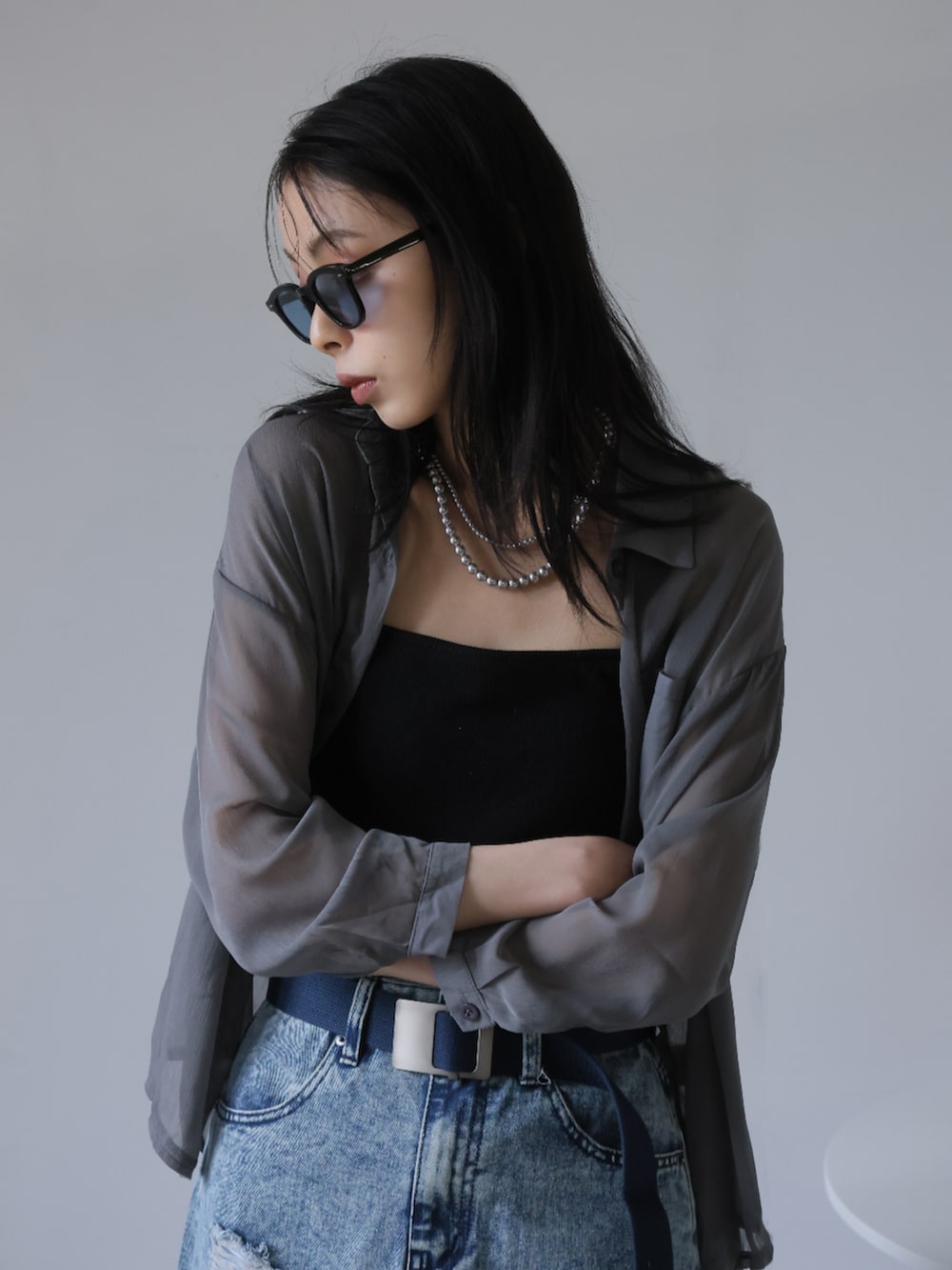 「サングラス、サングラススタイル、大人カジュアル、大人コーデ、大人女子」｜「Ulyssesのボストンサングラス（サングラス、ブラウン系）」を使った、Ulyssesさん（レディース・158cm）の春コーディネートの7枚目の写真