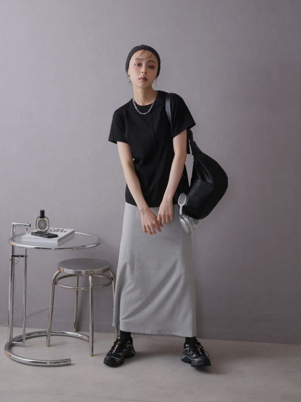 「Tシャツ、Tシャツコーデ、春服コーデ、大人カジュアル、カジュアル、カジュアルコーデ、ストリート、春コーデ、春、春夏コーデ、夏コーデ」｜「UlyssesのセンターシームデザインTシャツ（Tシャツ/カットソー、ホワイト系）」を使った、Ulyssesさん（レディース・158cm）の春コーディネートの6枚目の写真
