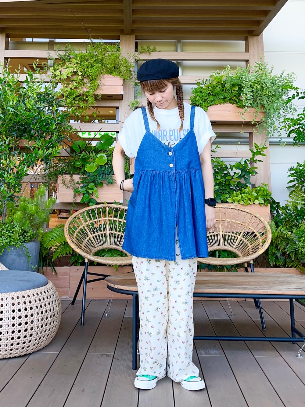 レディースの冬コーディネートの2枚目の写真