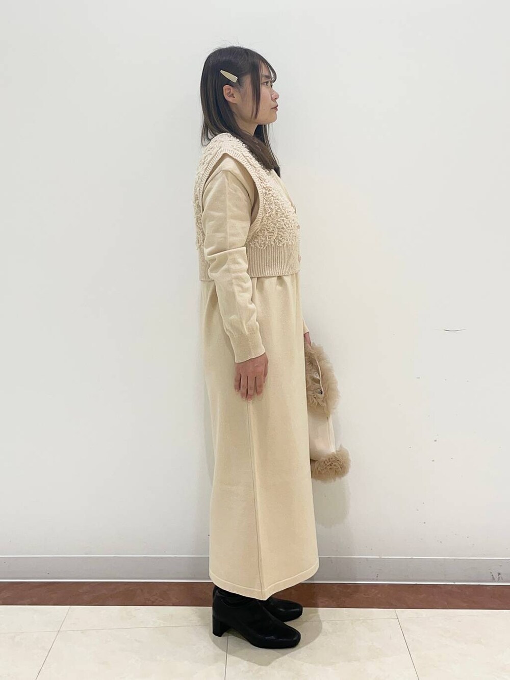 「ワンピース、女子ウケ、ニット、秋冬新作」｜「LOWRYS FARMのストレッチヒールブーツ　140507（ブーツ、ブラック系）」を使った、hono0427さん（レディース・151cm）の秋コーディネートの2枚目の写真
