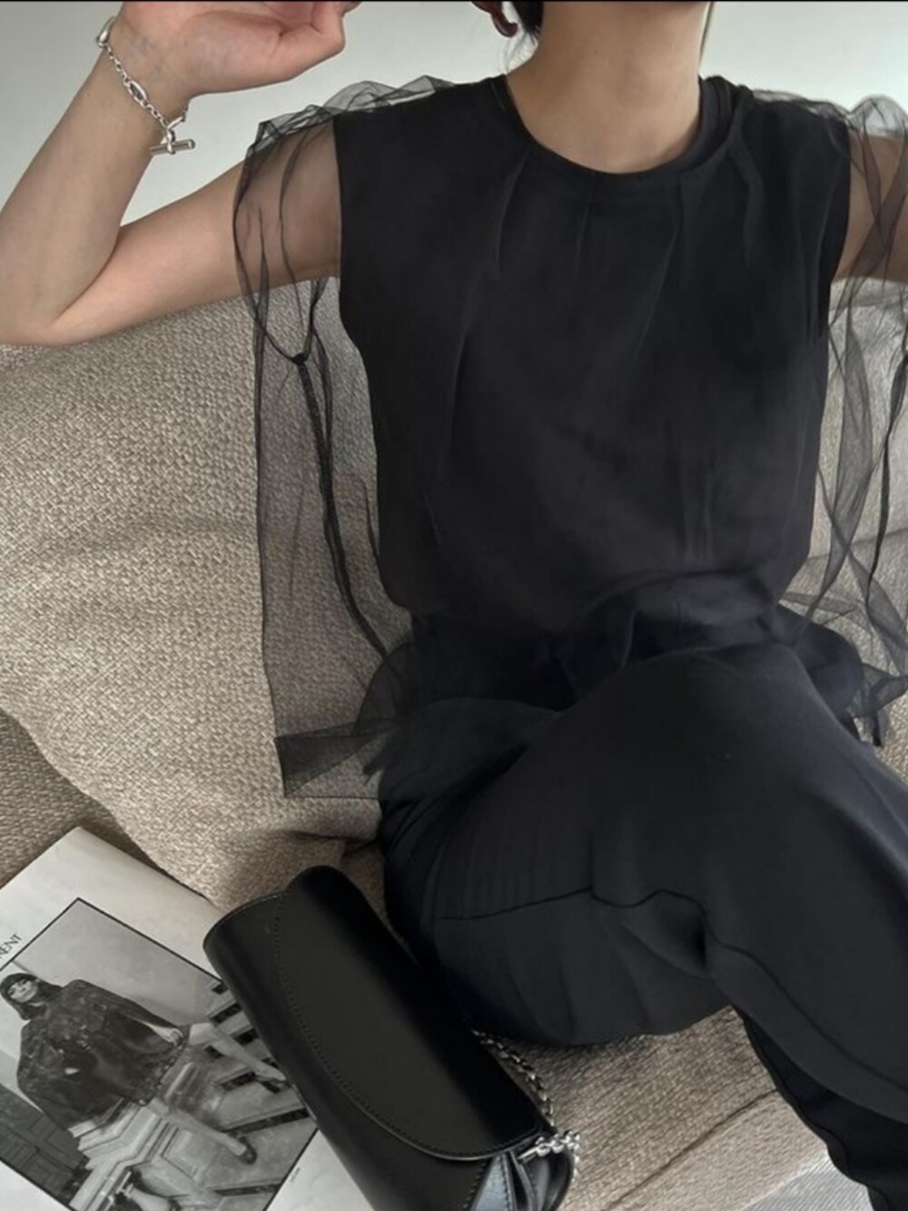 「シンプルコーデ、着回しコーデ、夏服、キレイめ、夏ファッション、おでかけコーデ、シアートップス、パンツスタイル、パンツコーデ、ブラックコーデ」｜「WILLFULLYの2piece tulle tank tops（Tシャツ/カットソー、ブラック系）」を使った、hara sayakaさん（レディース・156cm）の夏コーディネートの3枚目の写真