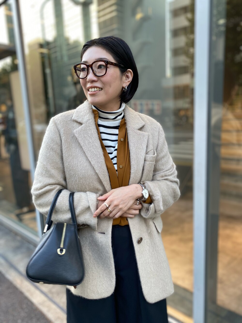 「秋服、オトナ女子、ジャケット、シャツスタイル、レイヤードスタイル、ブーツ、ブラウン」｜「NOLLEY’Sのモヘヤシャギージャケット（テーラードジャケット、ベージュ系）」を使った、mitaniiiiiさん（骨格ストレート・レディース・168cm）の秋コーディネートの3枚目の写真