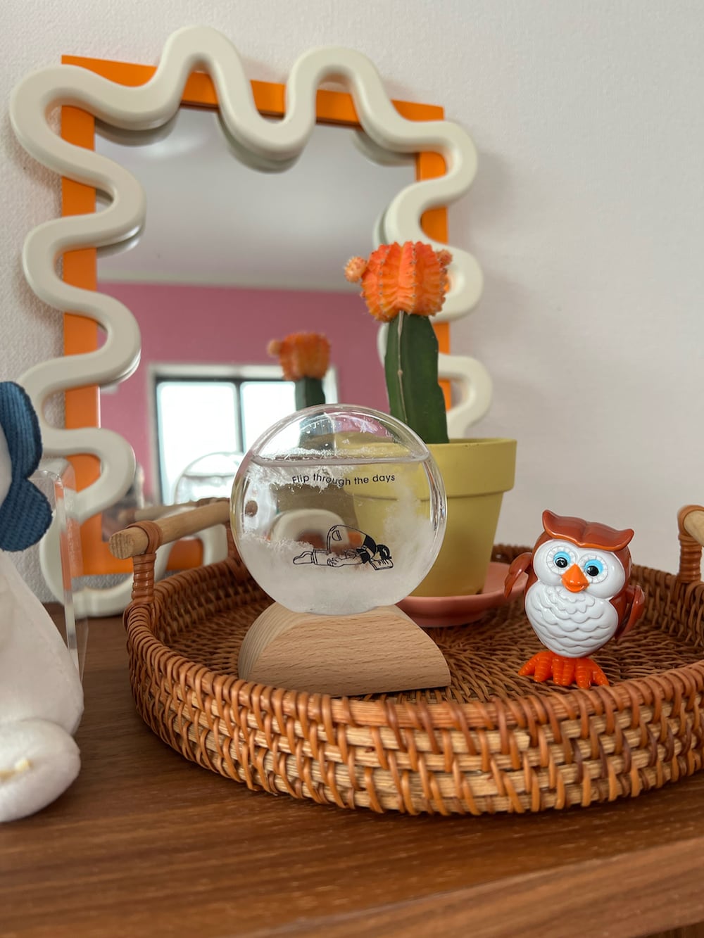 その他のチャーム、その他のインテリア雑貨、ブルー系のインテリア雑貨を着用したレディースの冬コーディネートの2枚目の写真