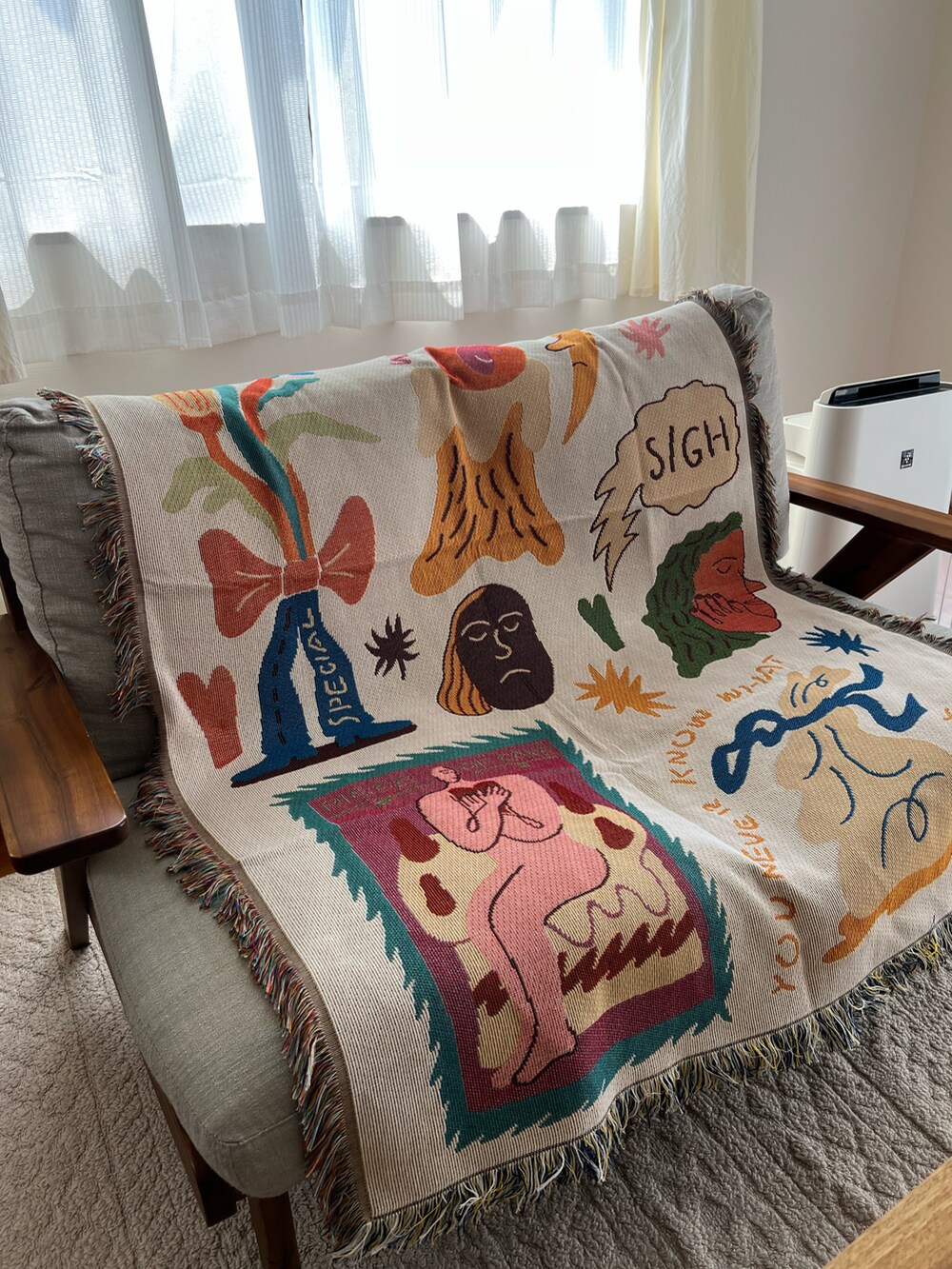 ホワイト系のブランケット、その他のその他を着用したレディースの夏コーディネートの2枚目の写真