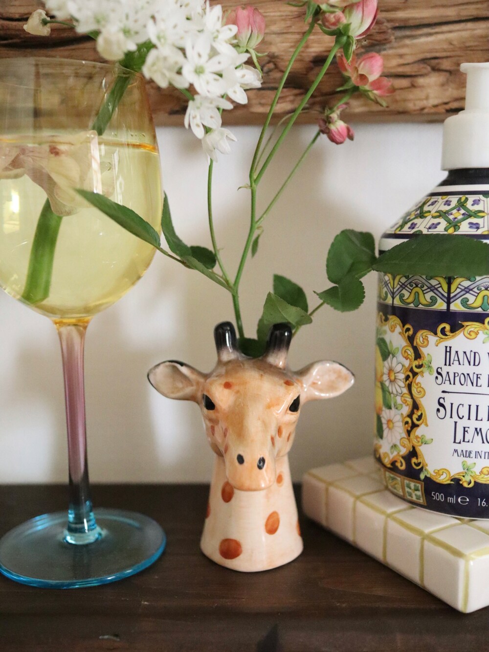 「インテリア、インテリア雑貨、フラワーベース、花瓶、花、フラワー、きりん、giraffe、BIRTHDAY BAR」｜「BIRTHDAY BARのマヨルカ ハンドウォッシュ 500ml（ハンドソープ、その他）」を使った、ちゃみまる🐶さん（レディース・146cm）の冬コーディネートの2枚目の写真
