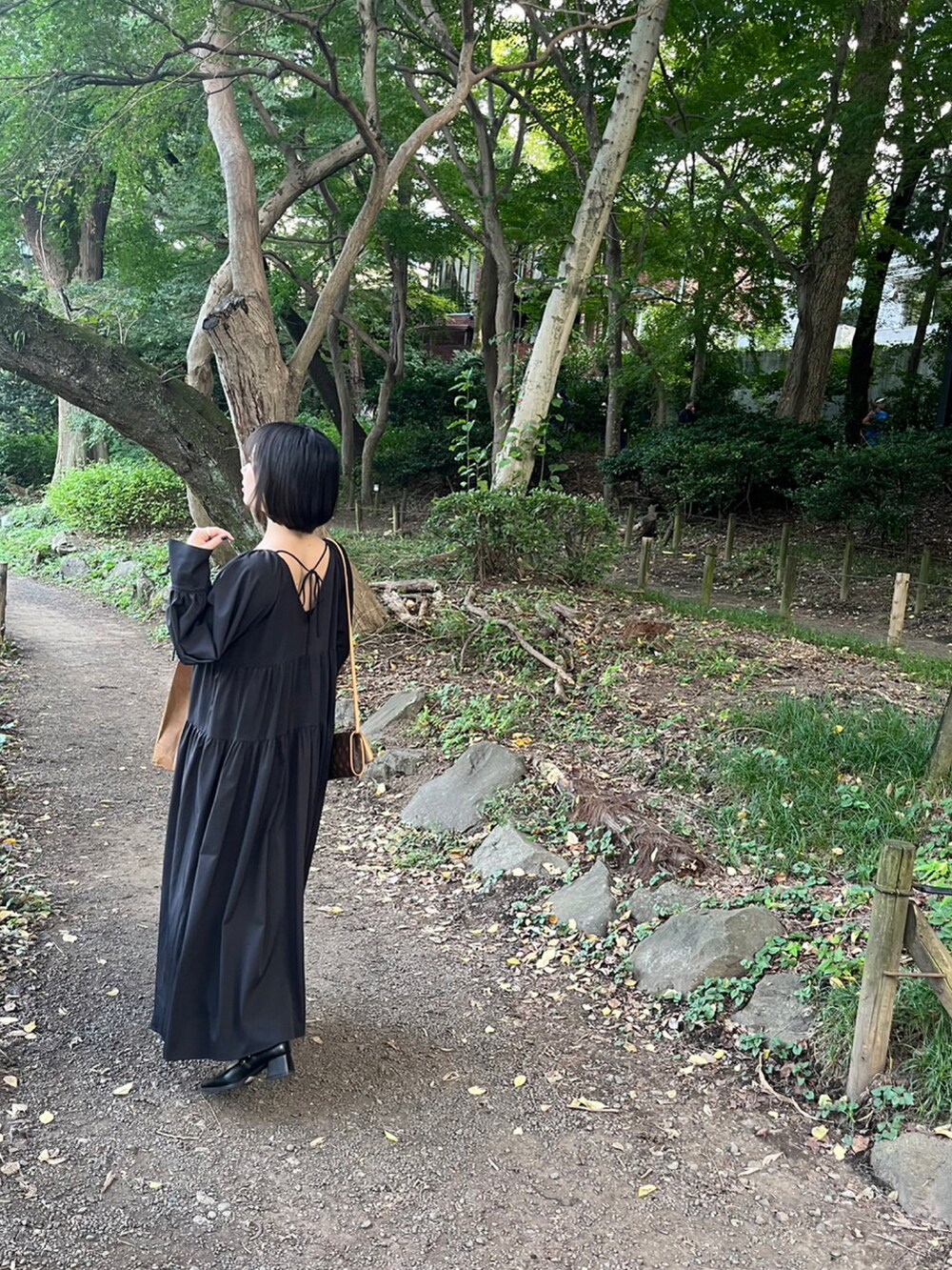 「秋服まるっと大公開、秋服コーデ」｜「LOUIS VUITTONのアイテム（バッグ、ブラウン系）」を使った、manaさん（レディース・157cm）の秋コーディネートの3枚目の写真