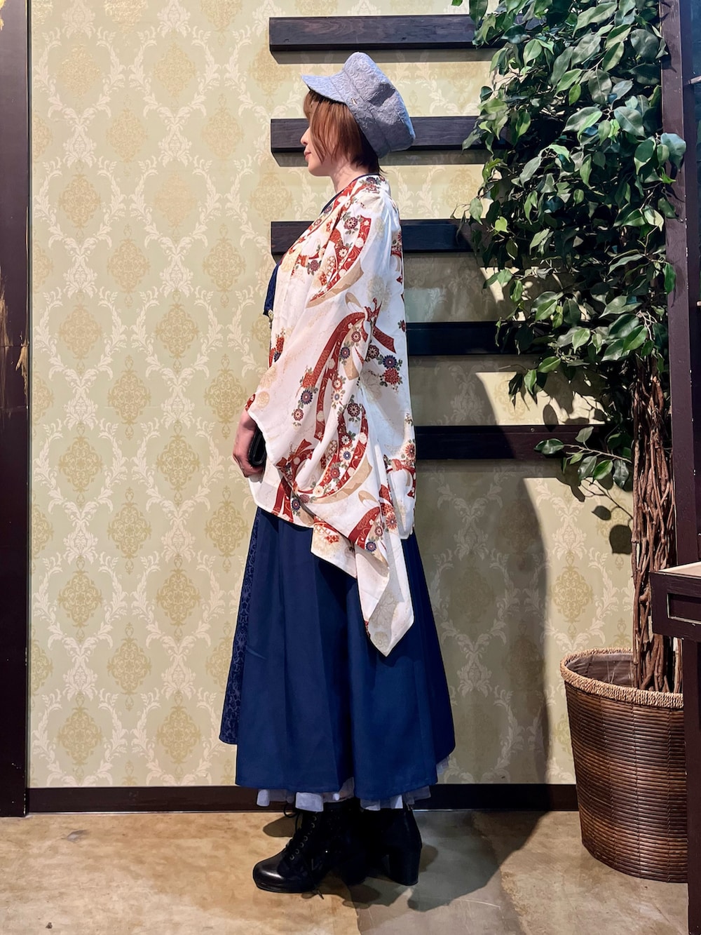 「春めき満開コーデ、キャップ、休日スタイル、デートコーデ、お出かけコーデ、大人カジュアル、axes femme、大人コーデ、お洒落さんとつながりたい、お花見コーデ、着物、春コーデ、大人女子、ジャガード、スカート」|「axes femmeの総レースキャスケット(キャスケット、ブルー系)」を使った、ハナミズキさん(レディース・158cm)の春コーディネートの2枚目の写真