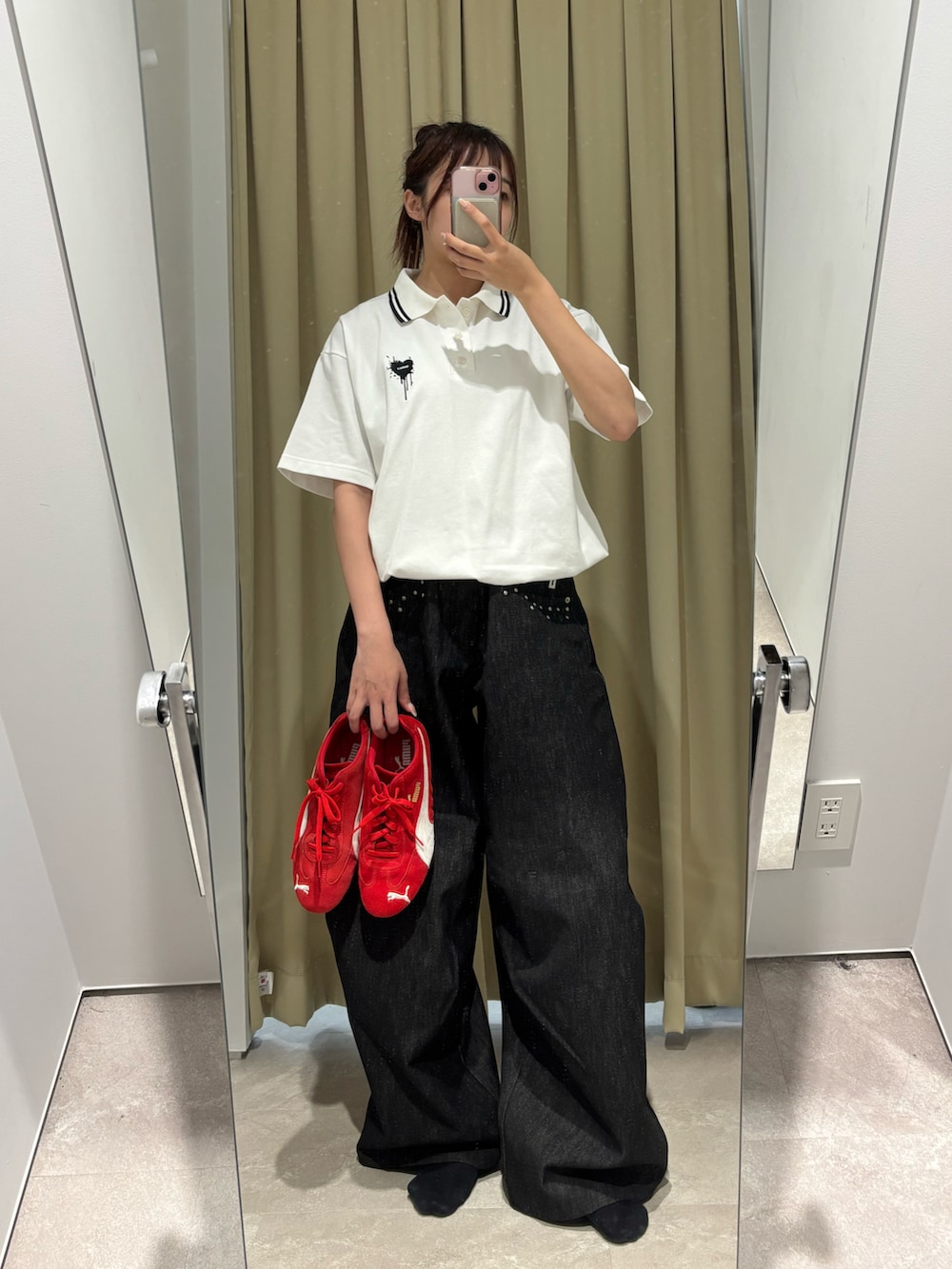 「ONCILYのMOSS STITCH DRAW CODE POLO SHIRT / ドローコード鹿の子ポロシャツ（ポロシャツ、ホワイト系）」を使った、CHIHAさん（レディース・170cm）の夏コーディネートの2枚目の写真