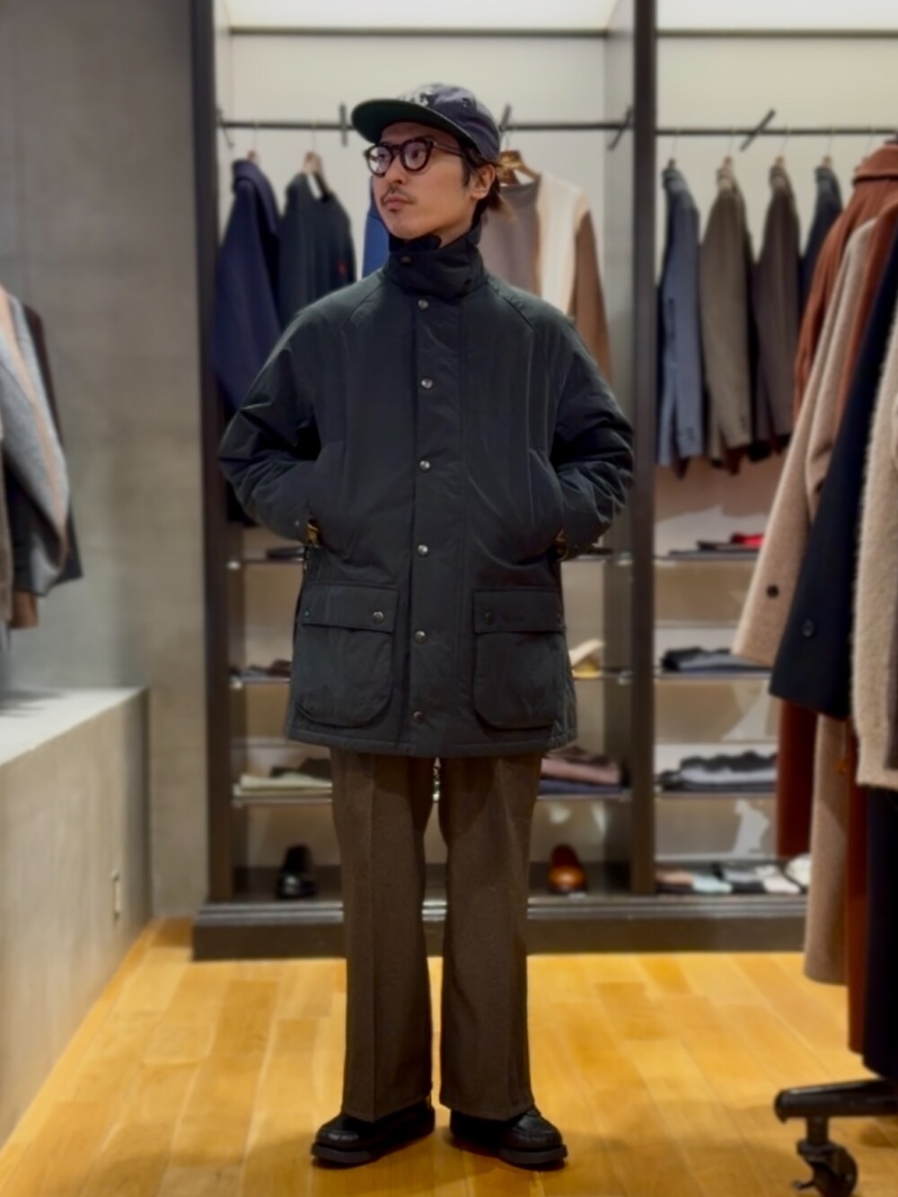 原田圭史(URBAN RESEARCH 広島パルコ)|Barbourのその他アウターを使ったコーディネート - WEAR