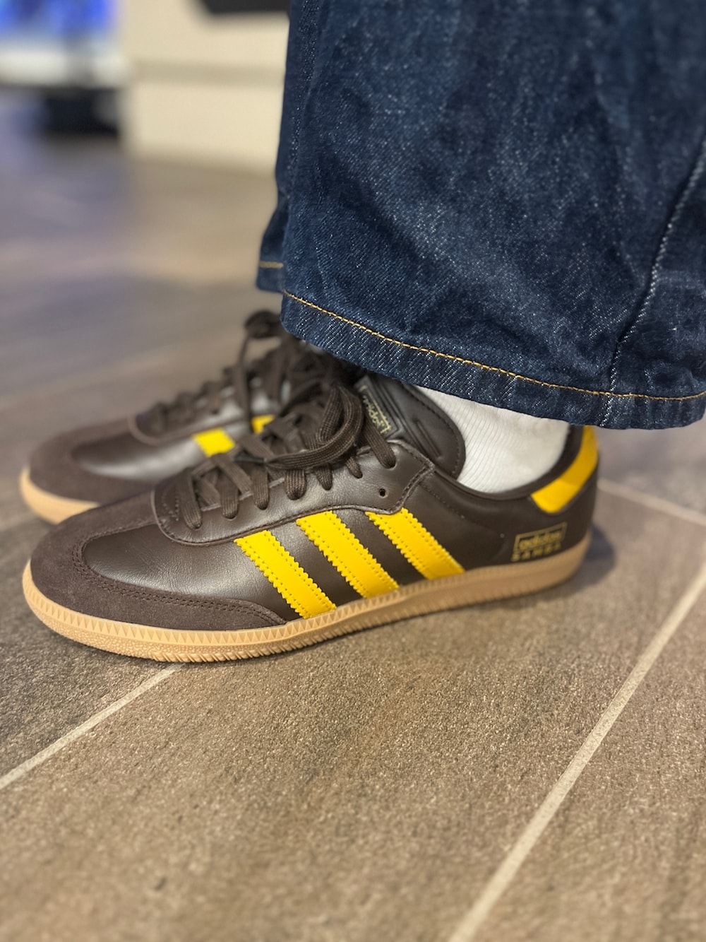 KM(アディダス オリジナルスショップ ラゾーナ川崎プラザ)｜adidasの