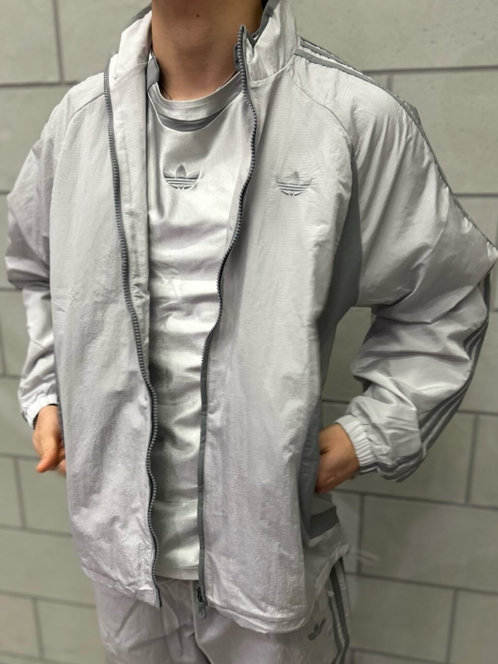 アディカラー 2000s ウーブントラックトップ、アディカラー