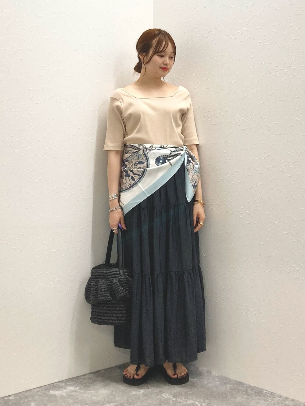 「Rie Millerの2WAYニュアンスカットリブハーフスリーブプルオーバー（Tシャツ/カットソー、ベージュ系）」を使った、nol murakamiさん（レディース・152cm）の夏コーディネートの2枚目の写真