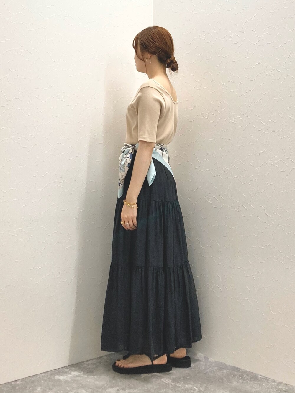 「Rie Millerの2WAYニュアンスカットリブハーフスリーブプルオーバー（Tシャツ/カットソー、ベージュ系）」を使った、nol murakamiさん（レディース・152cm）の夏コーディネートの3枚目の写真