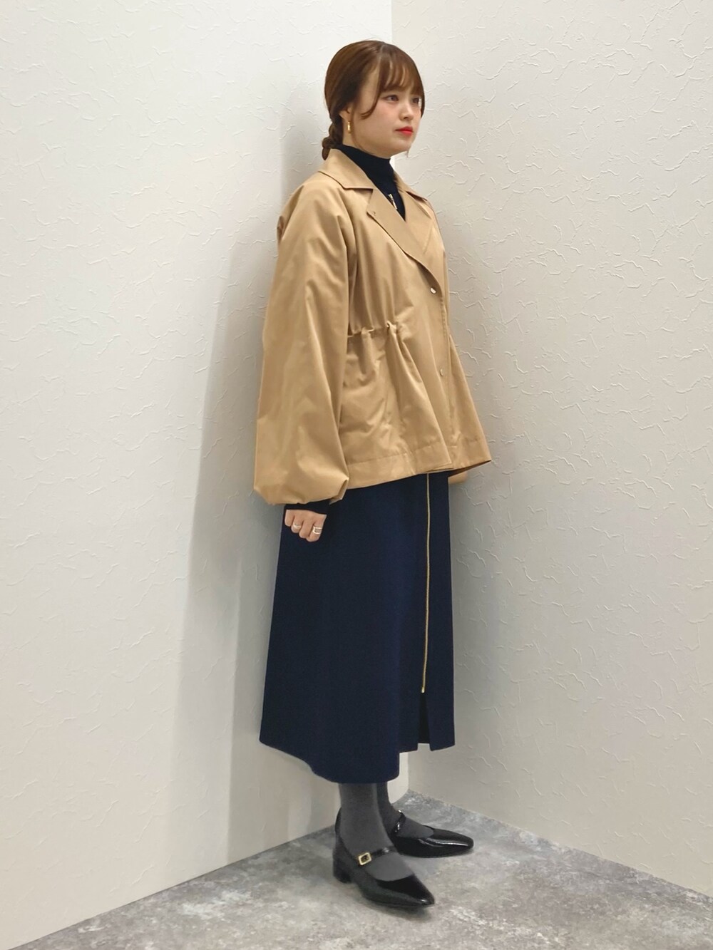 「ブルゾン、ワンピース、ショート丈、ダウンブルゾン、低身長、ワンピーススタイル、低身長コーデ、152cm」｜「NOLLEY’Sのウォッシャブルツイードライクジレワンピース（ワンピース、ブルー系）」を使った、nol murakamiさん（レディース・152cm）の秋コーディネートの7枚目の写真
