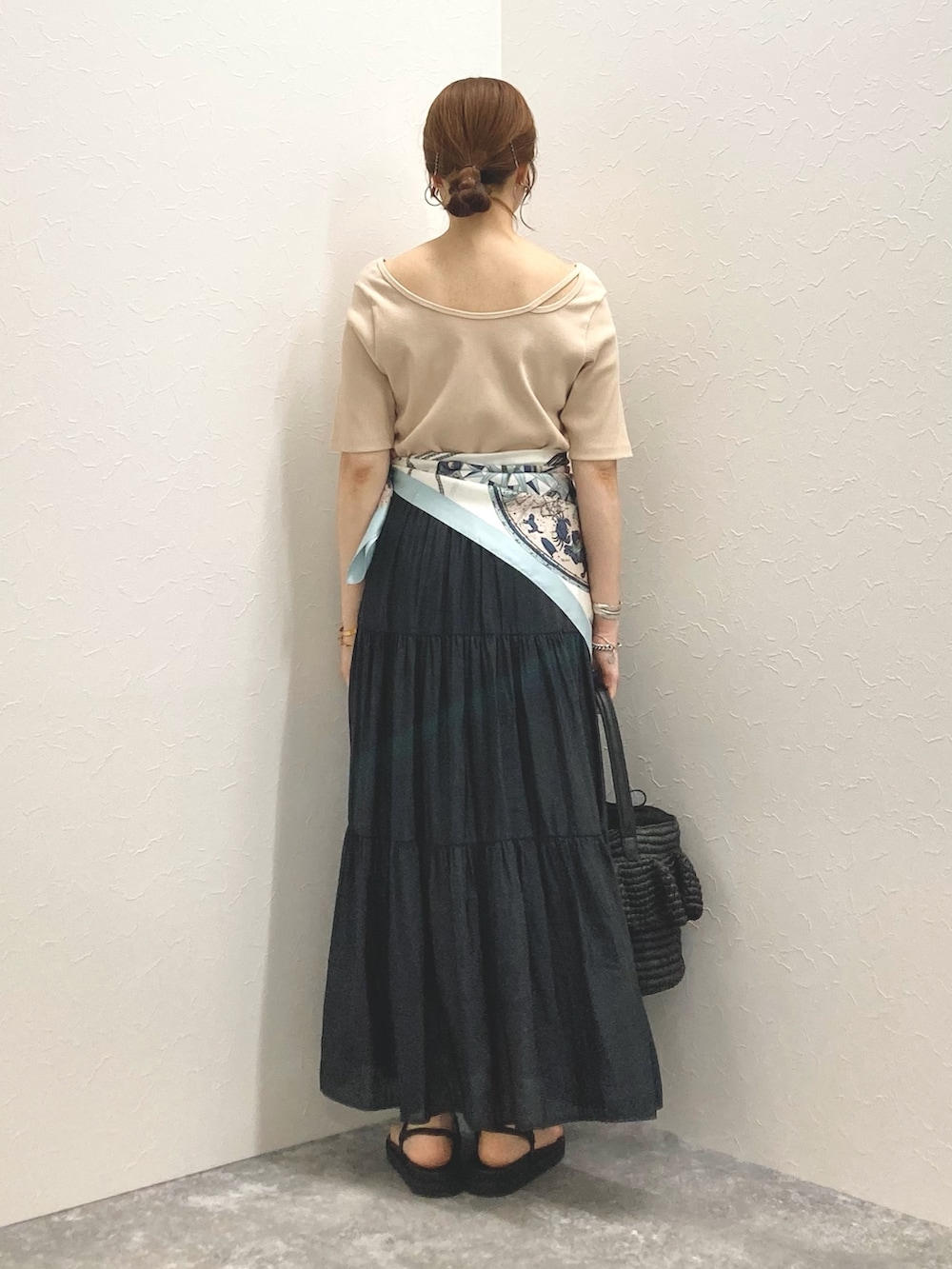 「Rie Millerの2WAYニュアンスカットリブハーフスリーブプルオーバー（Tシャツ/カットソー、ベージュ系）」を使った、nol murakamiさん（レディース・152cm）の夏コーディネートの4枚目の写真