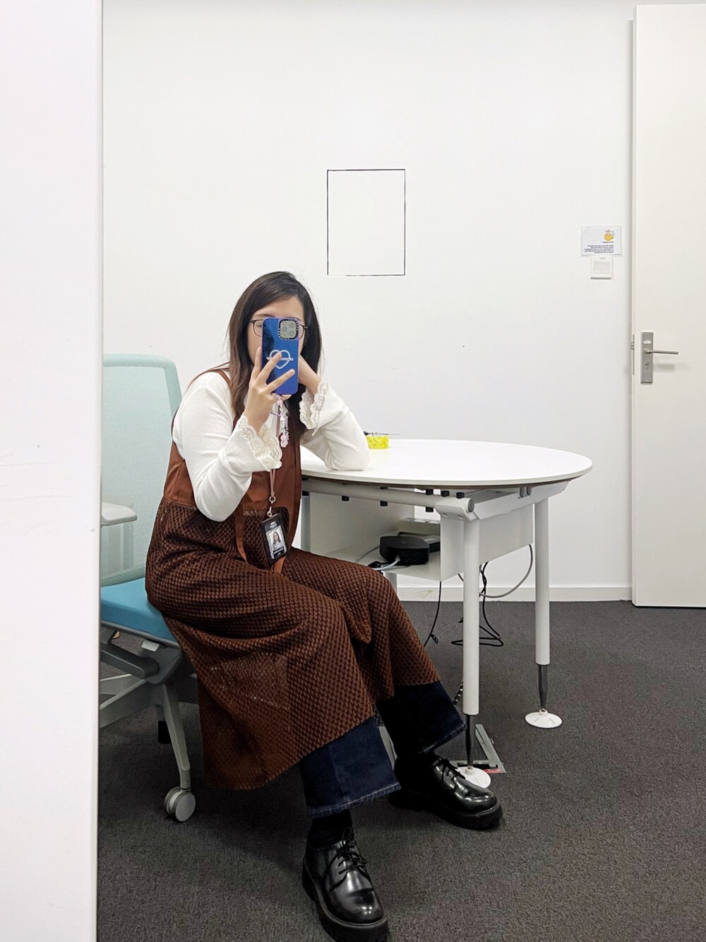 「GUのアイテム（トップス、ホワイト系）」を使った、SamanthaRocksさん（レディース・162cm）の春コーディネートの2枚目の写真
