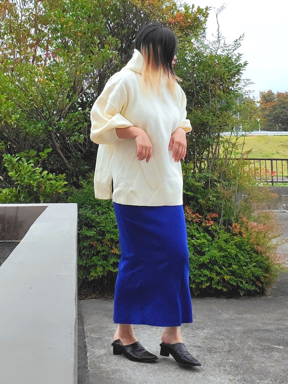 「秋コーデ、WEARハロウィン2022、antiqua、ciaopanic、Lian」｜「LIANのスクエアトゥブーティ（パンプス、ブラック系）」を使った、茶みこさん（レディース・165cm）の秋コーディネートの3枚目の写真