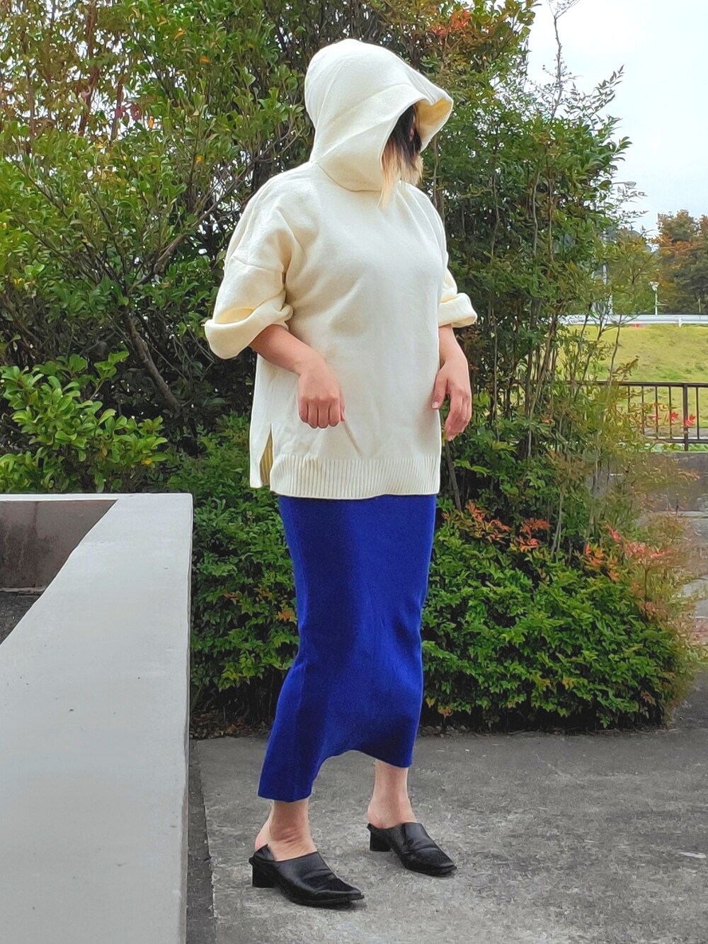 「秋コーデ、WEARハロウィン2022、antiqua、ciaopanic、Lian」｜「LIANのスクエアトゥブーティ（パンプス、ブラック系）」を使った、茶みこさん（レディース・165cm）の秋コーディネートの5枚目の写真