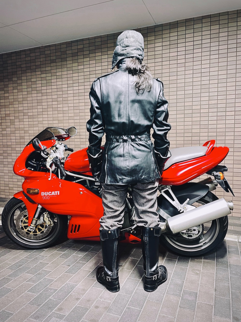 YasushiImanishi｜VINTAGEのライダースジャケットを使った 