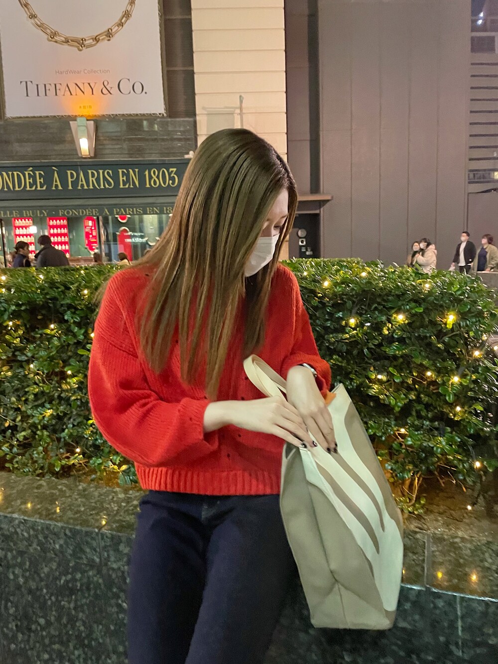「トートバッグ、ootd、冬のコーデ、今日のコーデ、休日コーデ、シンプルコーデ、ニットコーデ、パンツコーデ、UNIQLO、ユニクロ、デニム、プチプラコーデ、カラーコーデ、お洒落さんとつながりたい、いいね、save、フォローお願いします🤑」｜「russetのSERENDY トートバッグ(CE-545)（トートバッグ、ベージュ系）」を使った、ｍさん（レディース・165cm）の冬コーディネートの2枚目の写真