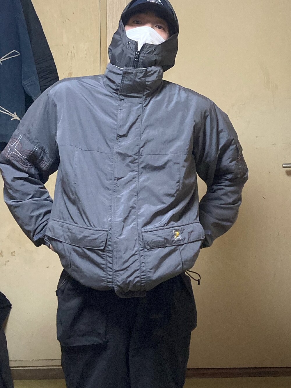 「古着、古着MIX、thisisneverthat、outdoor、ABU GARCIA、BURTON」｜「バートン古着のアイテム（ジャケット/アウター、グレー系）」を使った、Taka→さん（メンズ・165cm）の秋コーディネートの2枚目の写真