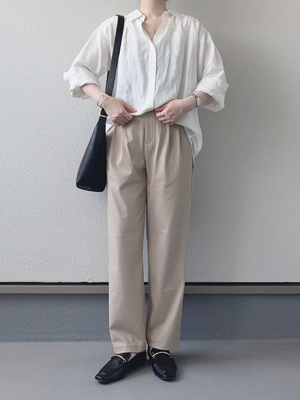 haruさんの「【雑誌InRed6月号掲載】GOKU楽パンツ 冷感テーパード【親子おそろい】（ikka）」を使ったコーディネートの3枚目の写真