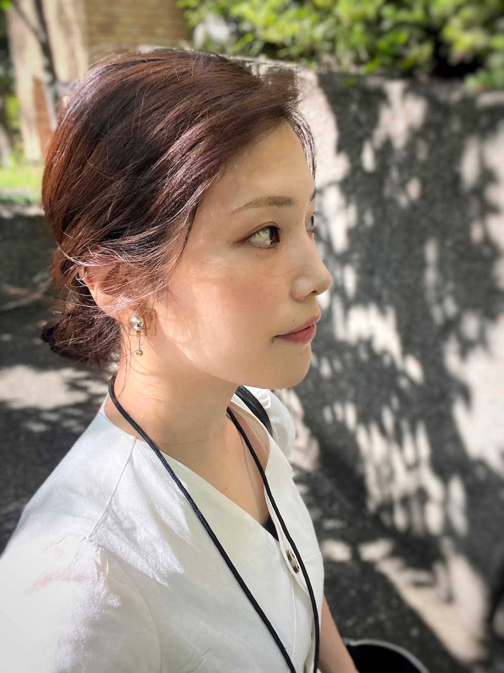 「ぺプラムトップス、マーメイドスカート、ロングスカート、ローファー、きれいめカジュアル、オフィスカジュアル、シンプルコーデ、韓国ファッション、低身長、プチプラ、今日のコスメと服、ブラウン」｜「LAULENのMermaid long skirt（スカート、ブラウン系）」を使った、がじゅめさん（骨格ウェーブ・レディース・151cm）の夏コーディネートの2枚目の写真