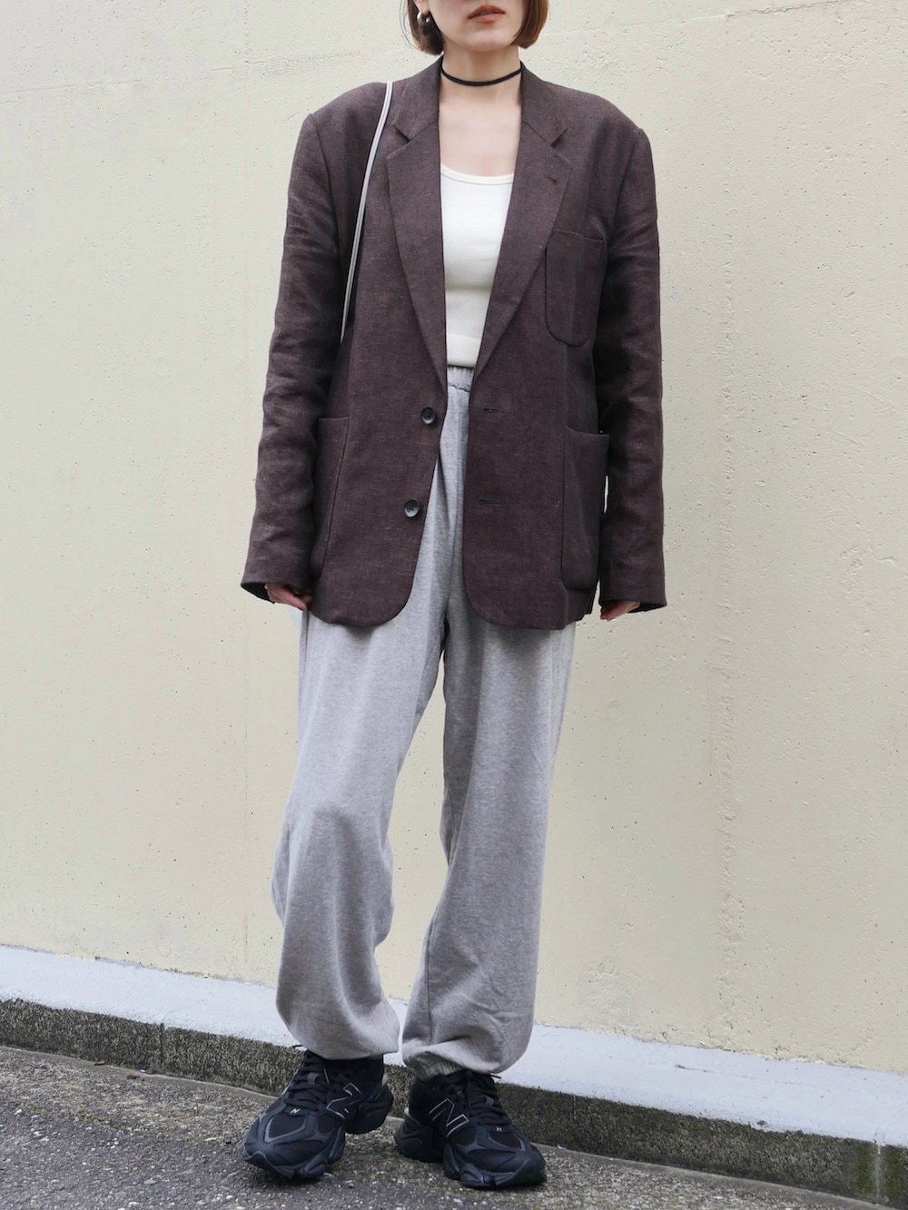 金子三記(miki)さんの「Boyfriend Linen Jacket（TODAYFUL）」を使ったコーディネートの5枚目の写真