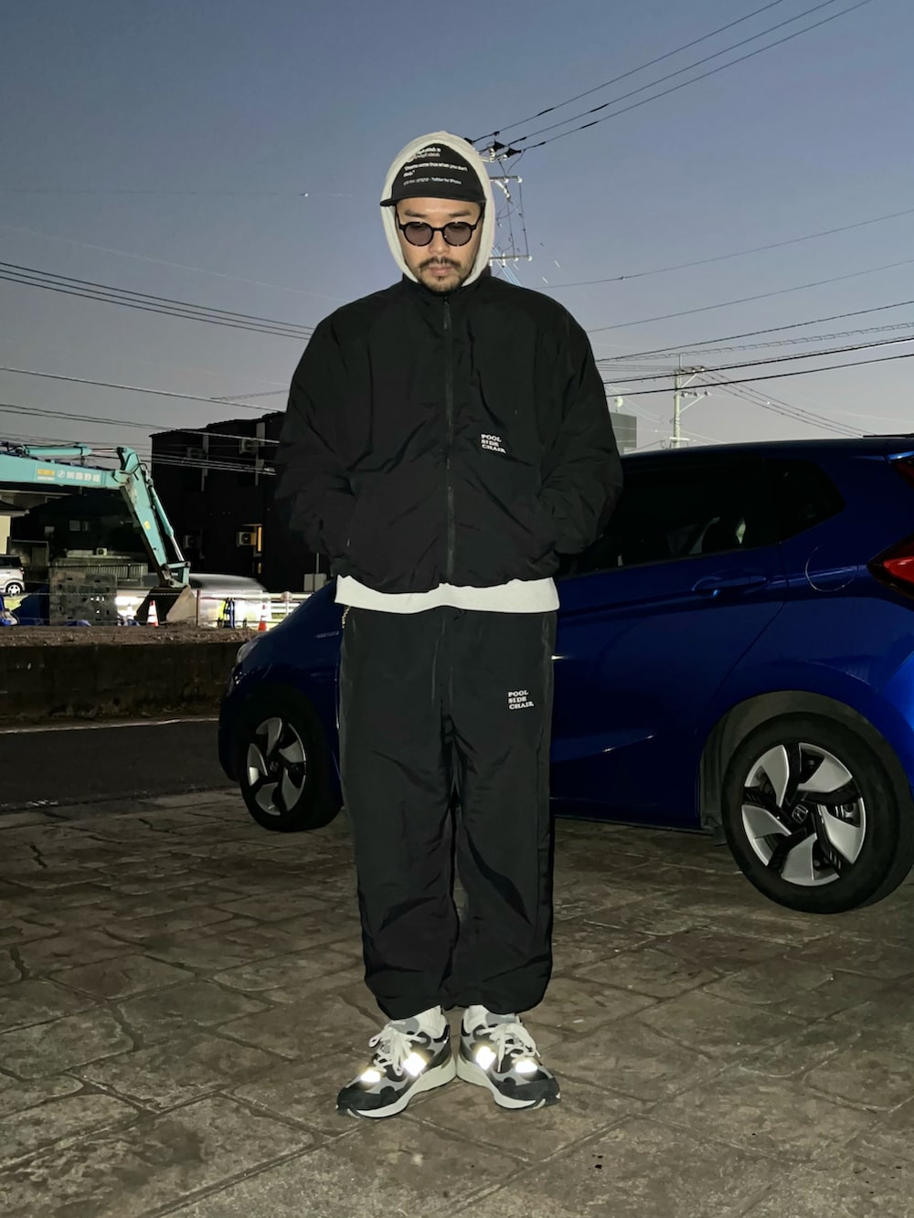 にいる｜Virgil Ablohのキャップを使ったコーディネート WEAR