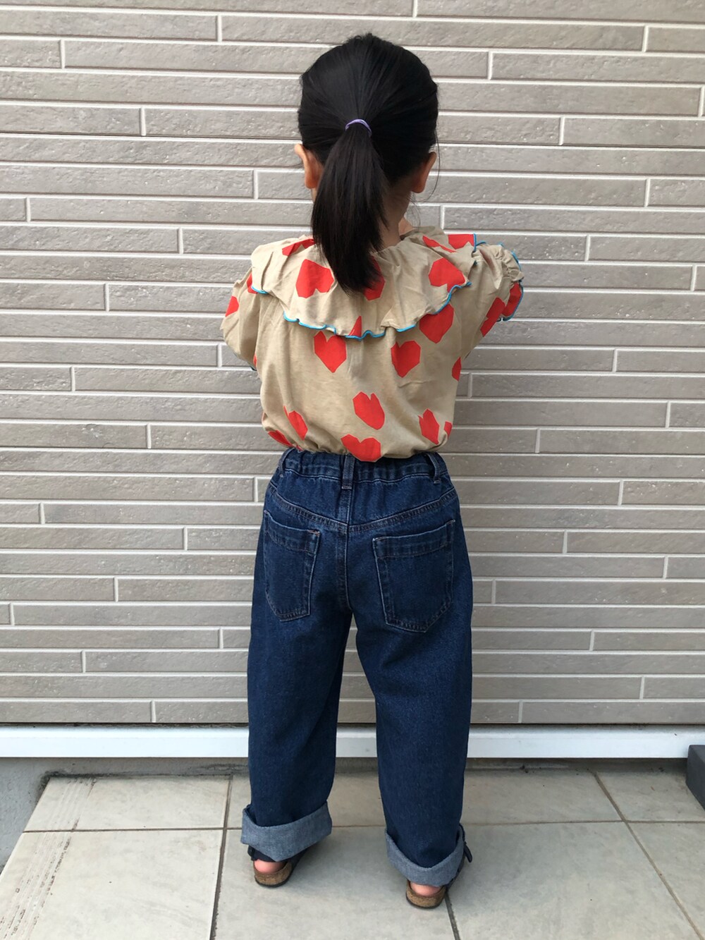 「このスタイルがお気に入り、休日コーデ、夏コーデ、デニムパンツ」｜「MARKEY'Sのアイテム（Tシャツ/カットソー、オレンジ系）」を使った、kikkingumさん（キッズ・100cm）の夏コーディネートの4枚目の写真