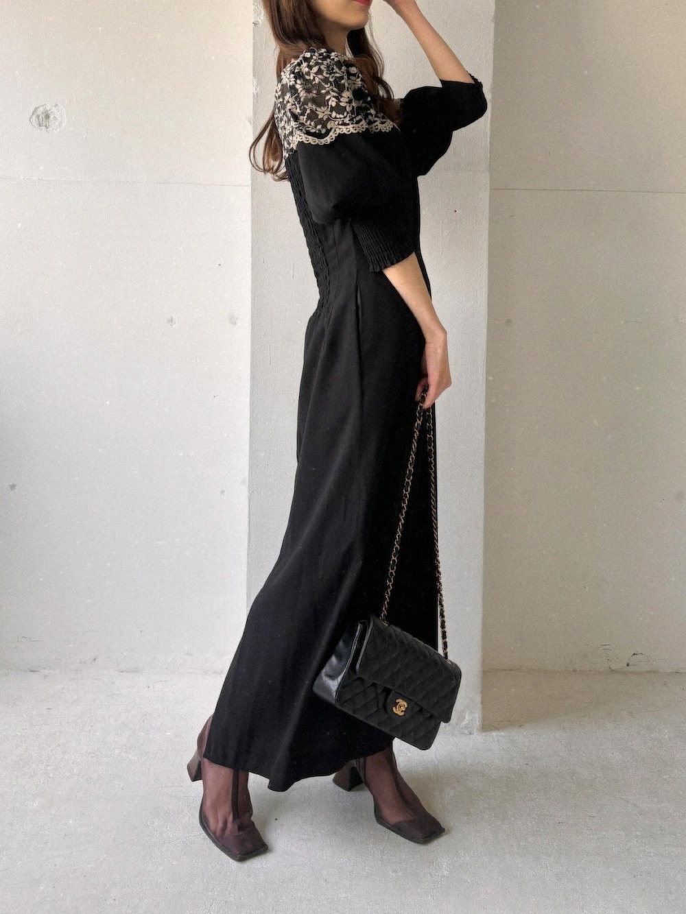 AMERILACE DECOLLETE DRESS