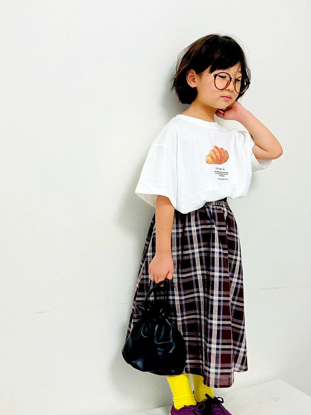 「巾着バッグ、夏、チェック、Tシャツ、ビーニー、休日コーデ、女の子」｜「Lauleaのアイテム（Tシャツ/カットソー、ブルー系）」を使った、syun★さん（キッズ・126cm）の夏コーディネートの2枚目の写真