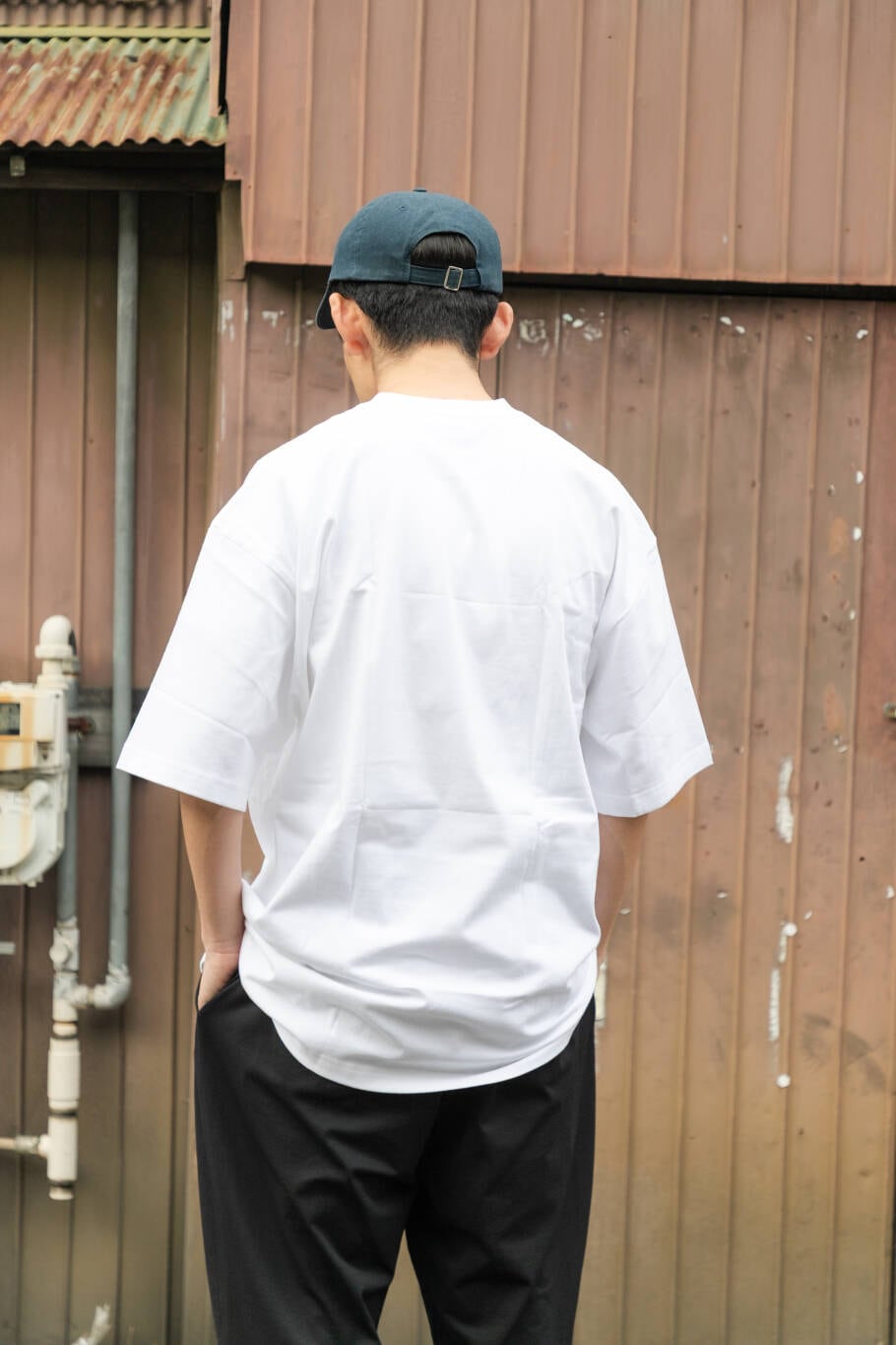 イケコイケさんの「SHADE TECH EASY PANTS（URBAN RESEARCH）」を使ったコーディネートの7枚目の写真