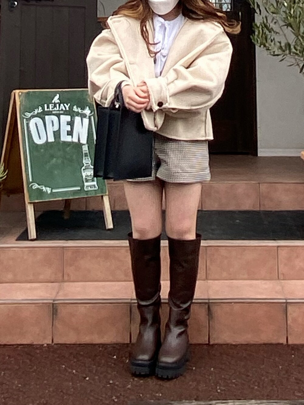 「休日コーデ、パンツスタイル、おしゃれさんと繋がりたい、いいね、save、フォローお願いします🤑、ootd、ロングブーツ、ロングブーツコーデ、低身長、低身長コーデ、148cm、JEANASiS、UNIQLO、GU、nemne、GRL」｜「JEANASISのビガーロングブーツ/894947（ブーツ、ブラウン系）」を使った、chiminiさん（レディース・148cm）の冬コーディネートの2枚目の写真
