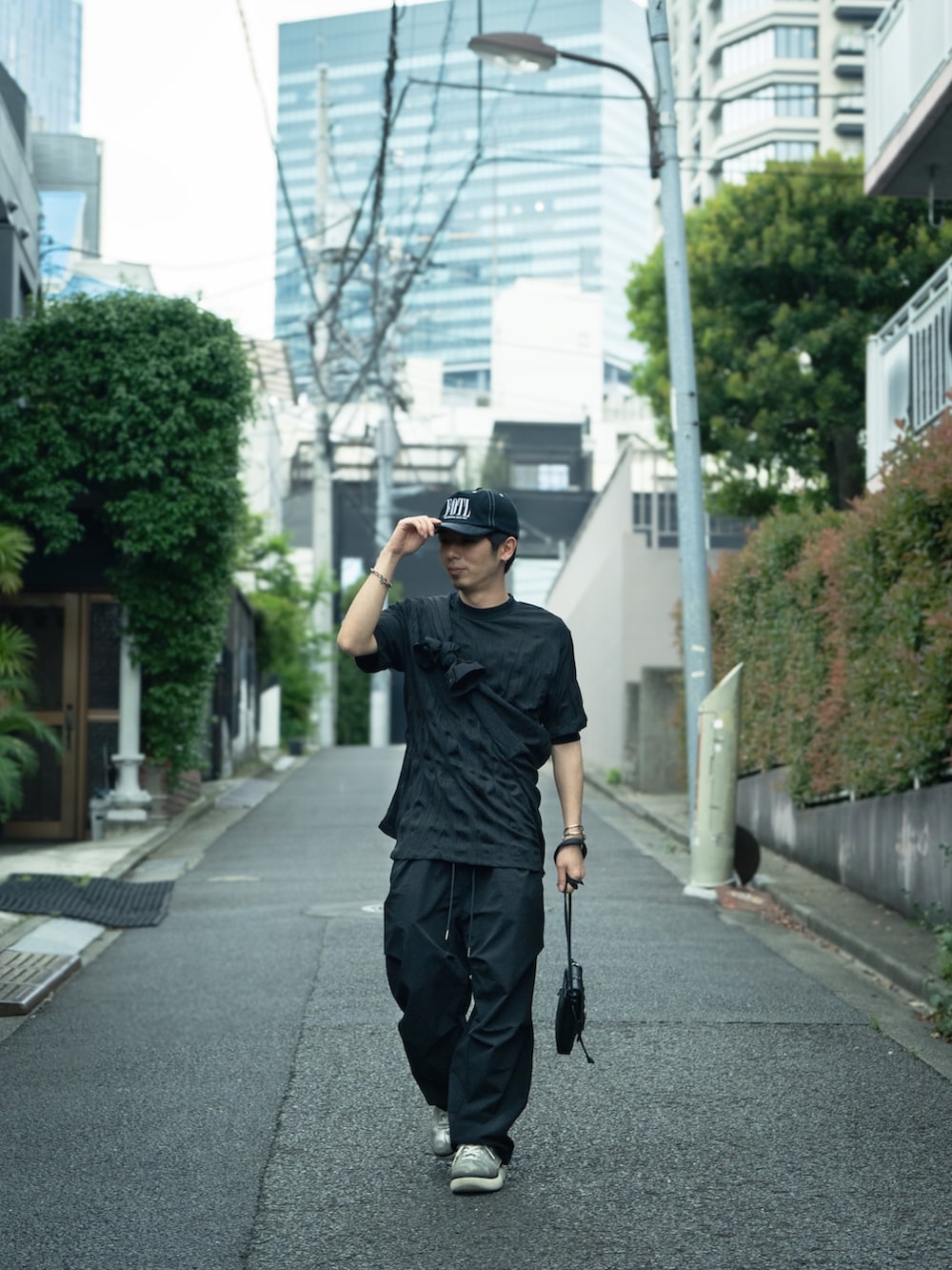sugakiさんの「FRUIT OF THE LOOM / FTL EX ACCENT STITCH CAP /ロゴキャップ/ユニセックス（FRUIT OF THE LOOM）」を使ったコーディネートの6枚目の写真