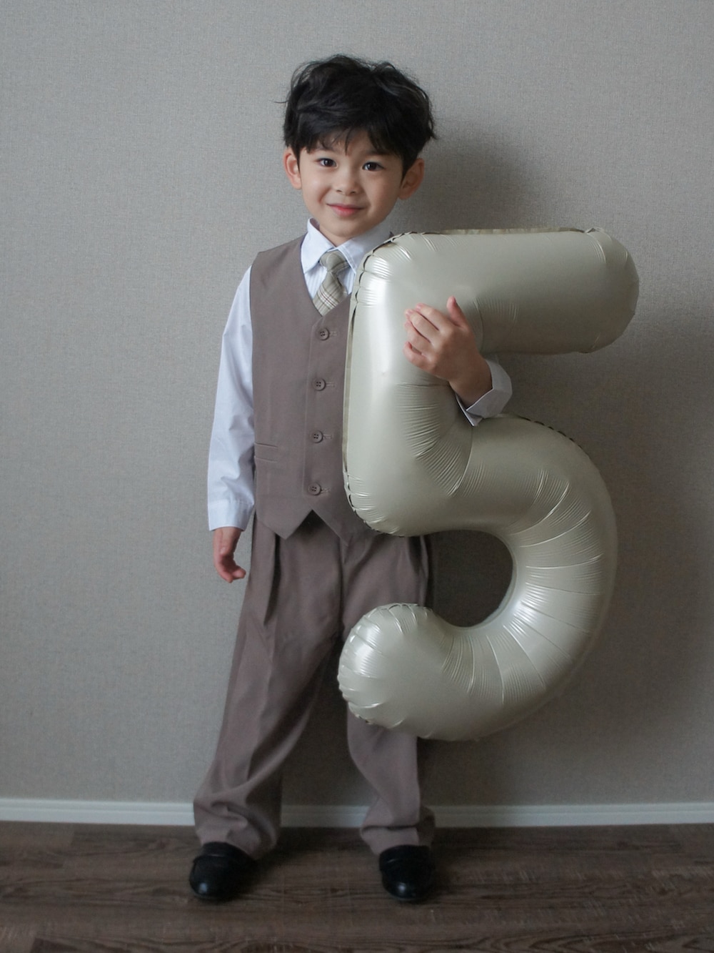 R E Oさんの（milton_babykids）を使ったコーディネートの3枚目の写真